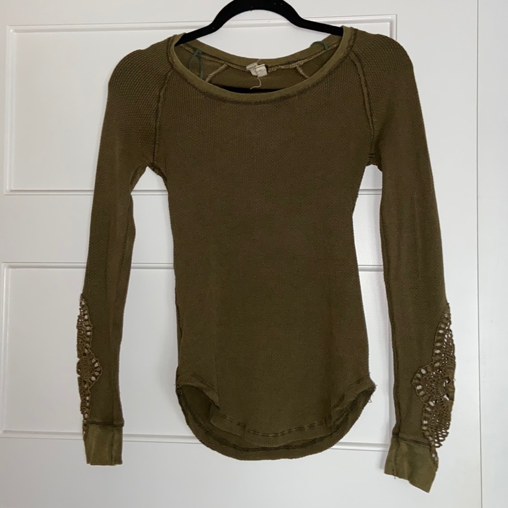 Free people Great condition army green thermal
